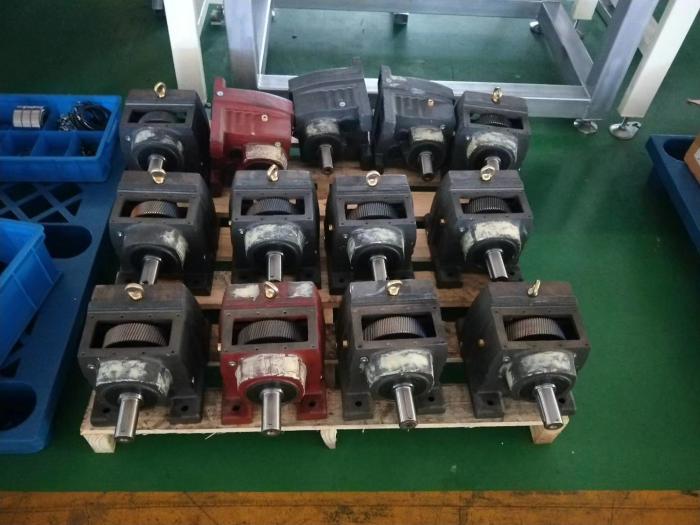 1553212842722837.jpg 減速機(jī)廠景圖17.jpg